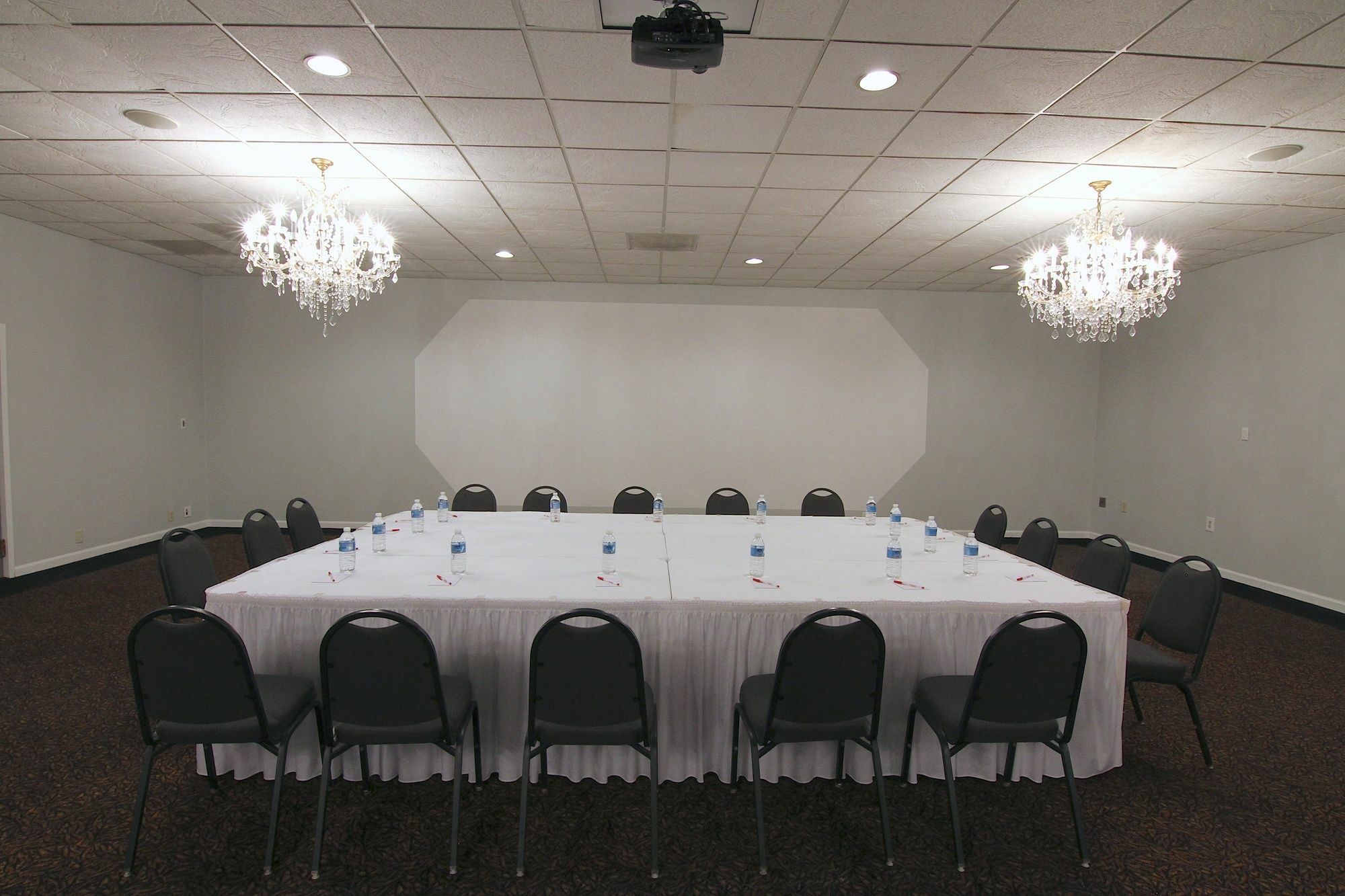 Ramada By Wyndham Henderson/Evansville מראה חיצוני תמונה
